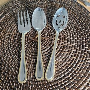 International ROYAL BEAD GOLD Stainless Silverware  Flatware 3 Piece Serving set